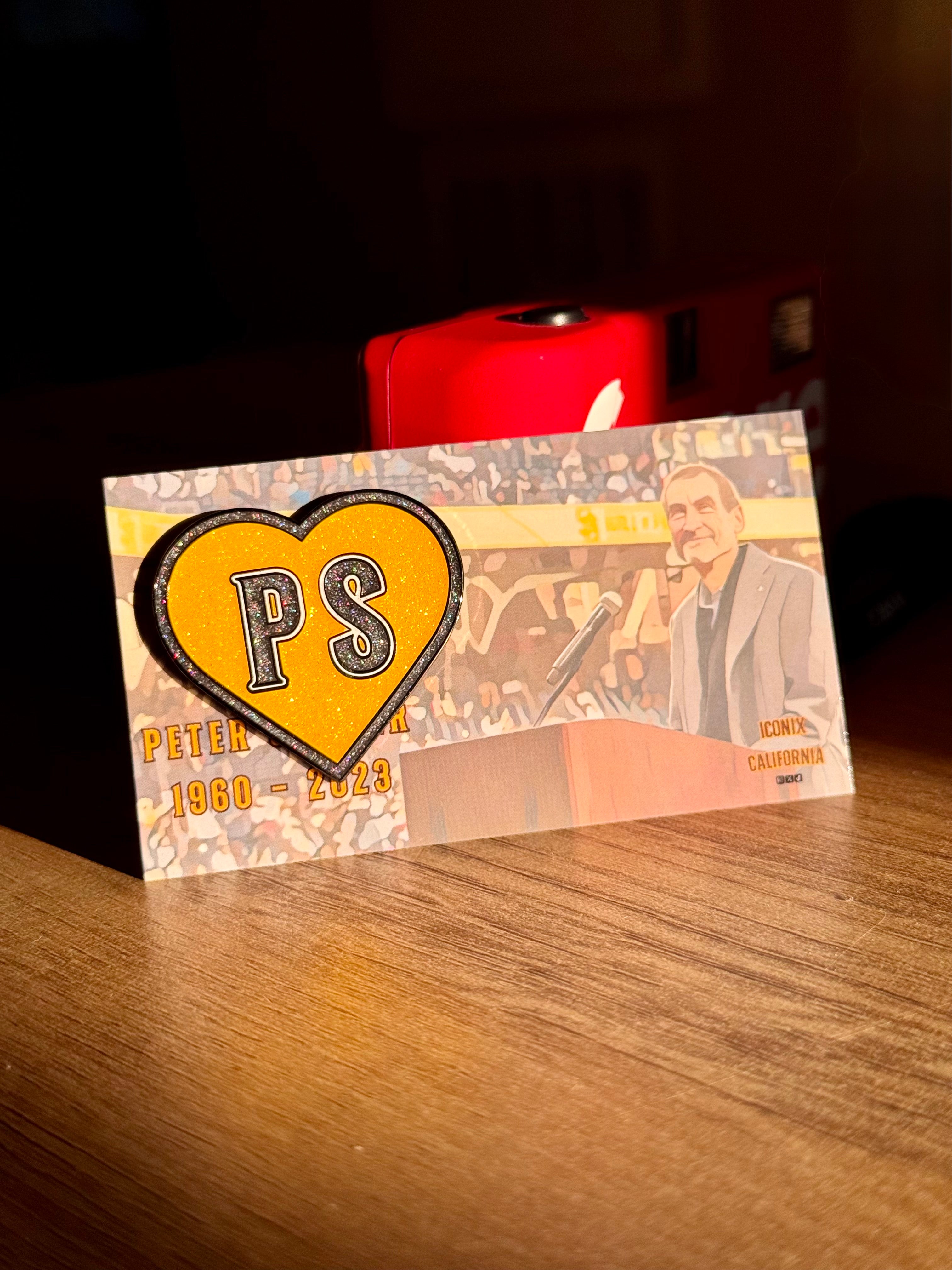 ミュージシャン RILY Heart Pins Gold PS Heart Pin” - Pin – Iconix California